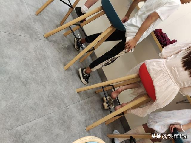 吴亦凡前女友曝光（目前吴亦凡的23个绯闻女友汇总）(15)