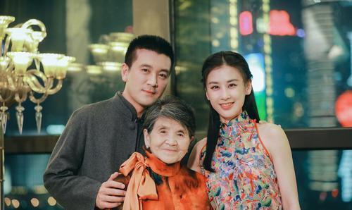 杨子妈妈为啥有钱什么来历 杨子妈妈刘丽芹是干嘛的做什么生意