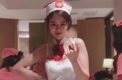 ​抖音“最美女护士”火了，看到她跳舞，网友：想生病