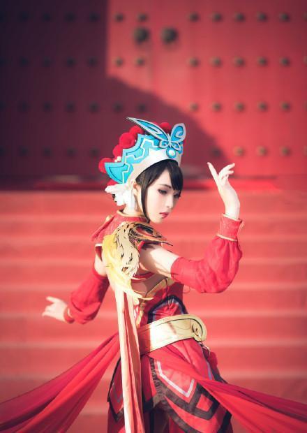 小清新的《王者荣耀》虞姬COSPLAY，你给几分？