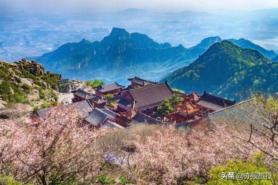 ​中国最美十大名山排行榜，最值得游玩的山，你去过几个？